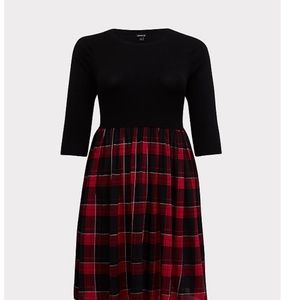 NWT Size 2 Torrid Sweater to Plaid Challis Dress